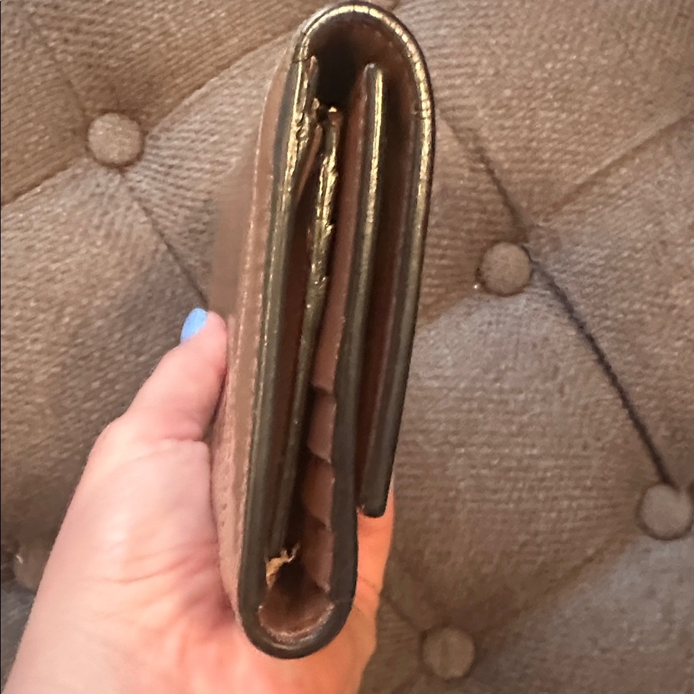 Rose Gold Gucci mini GG wallet in amazing condtion - Picture 5 of 9